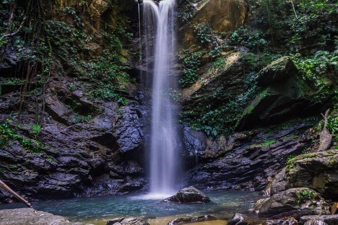 Avocat Waterfall Tour & Beach Stop Package - Key things that make this tour work