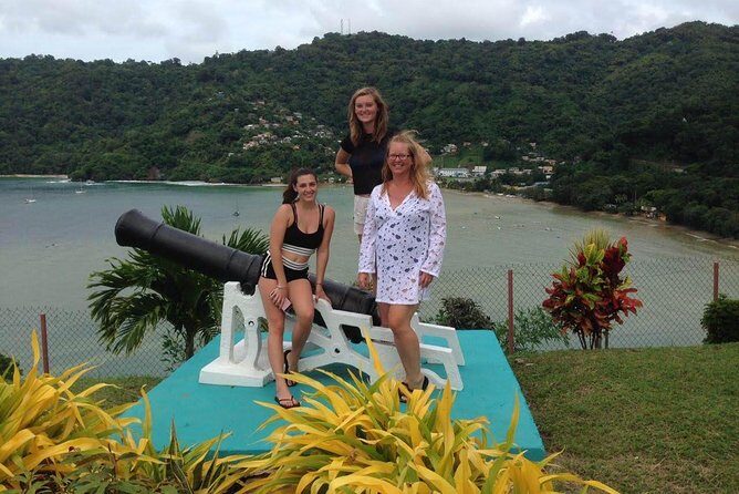 Full Island Tour (Including Lunch & Snorkeling) - Fort King George: cannons and a north Atlantic start
