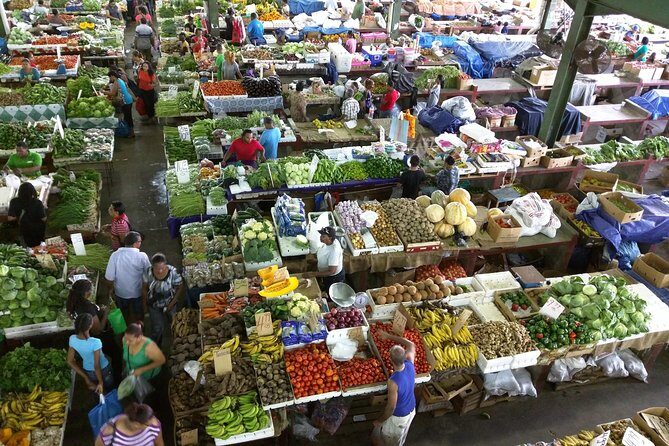 Saturday Markets & Brunch Tour - Stop 1 in Saint James: Doubles First, No Overthinking