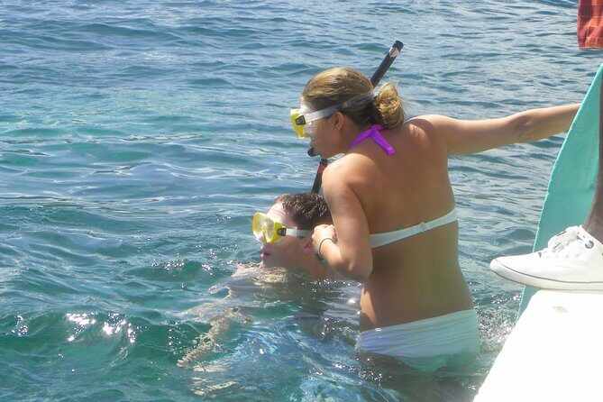 Tobago Buccoo Reef Glass Bottom Boat Cruise and Island Sightseeing Tour - Scarborough, Fort King George, and the Atlantic View That Makes Photos Easy