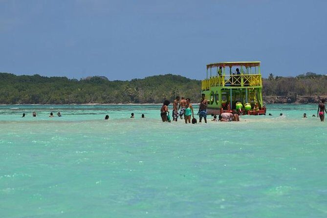 Tobago Buccoo Reef Glass Bottom Boat Tour - A few real-life quality cues to watch for on your day