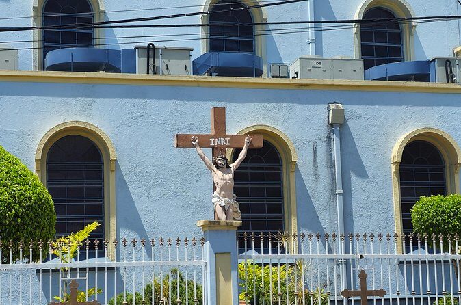 Tracing Ten Statues to a Los Iros Mud Volcano Experience - Who should book this statue-and-mud day trip (and who might not)